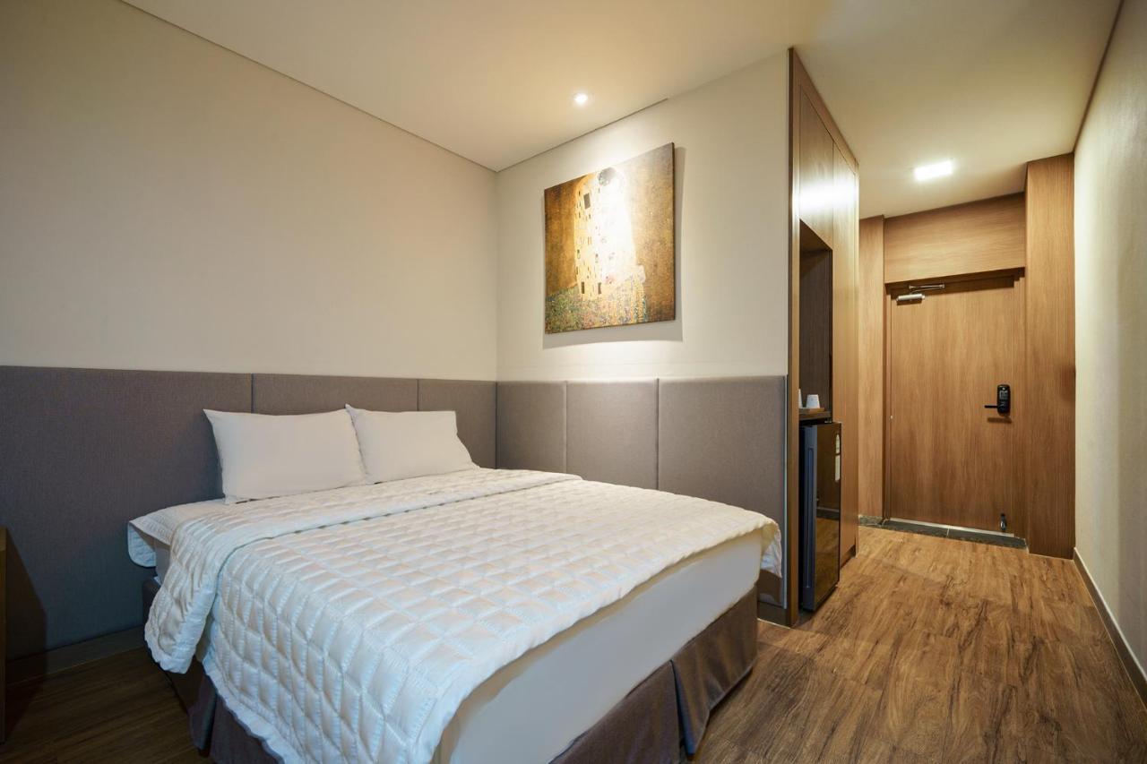 Mtm Family Hotel Gyeongju Exterior foto